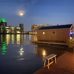 Wikkelboats At Floating Rijnhaven Ρότερνταμ