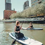Wikkelboats At Floating Rijnhaven Σπίτι διακοπών *