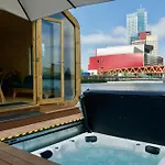펜션 Wikkelboats At Floating Rijnhaven