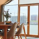 펜션 Wikkelboats At Floating Rijnhaven 로테르담