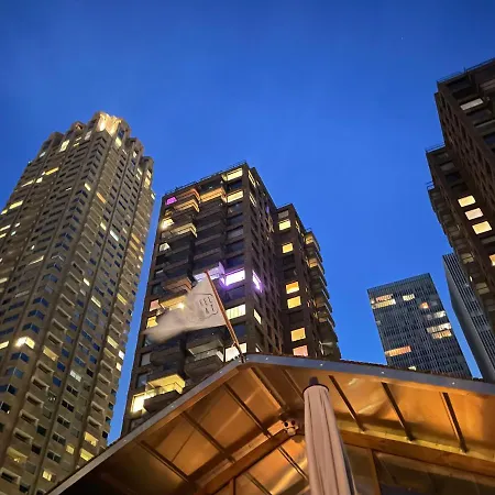 Wikkelboats At Floating Rijnhaven Holiday home *