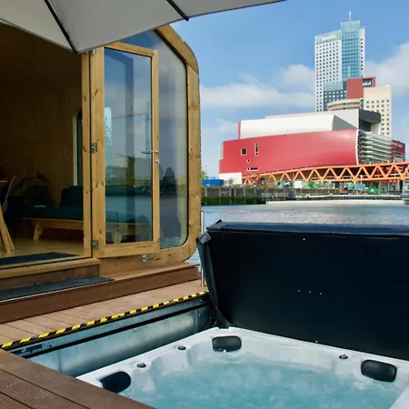 Casa de Férias Wikkelboats At Floating Rijnhaven