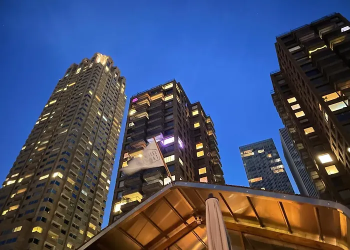 Wikkelboats At Floating Rijnhaven Holiday home *