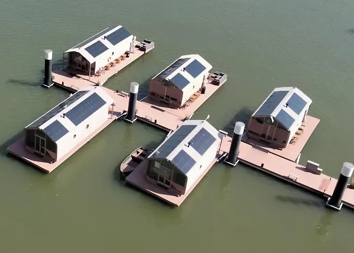 Dom wakacyjny Wikkelboats At Floating Rijnhaven