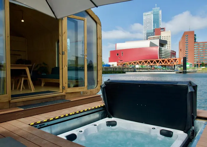 Dom wakacyjny Wikkelboats At Floating Rijnhaven