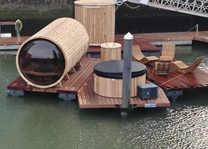 Casa de Férias Wikkelboats At Floating Rijnhaven