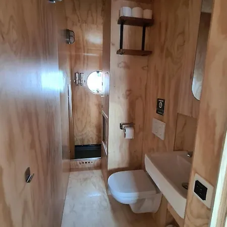 Wikkelboats At Floating Rijnhaven 로테르담