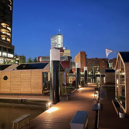 Wikkelboats At Floating Rijnhaven * 로테르담