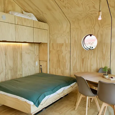 Wikkelboats At Floating Rijnhaven * 로테르담