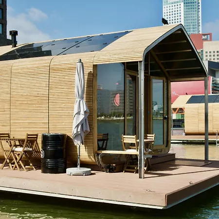 Wikkelboats At Floating Rijnhaven * 로테르담